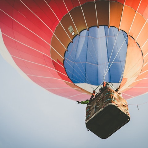 Learn to Fly - An Exploration of Lucid Dreaming